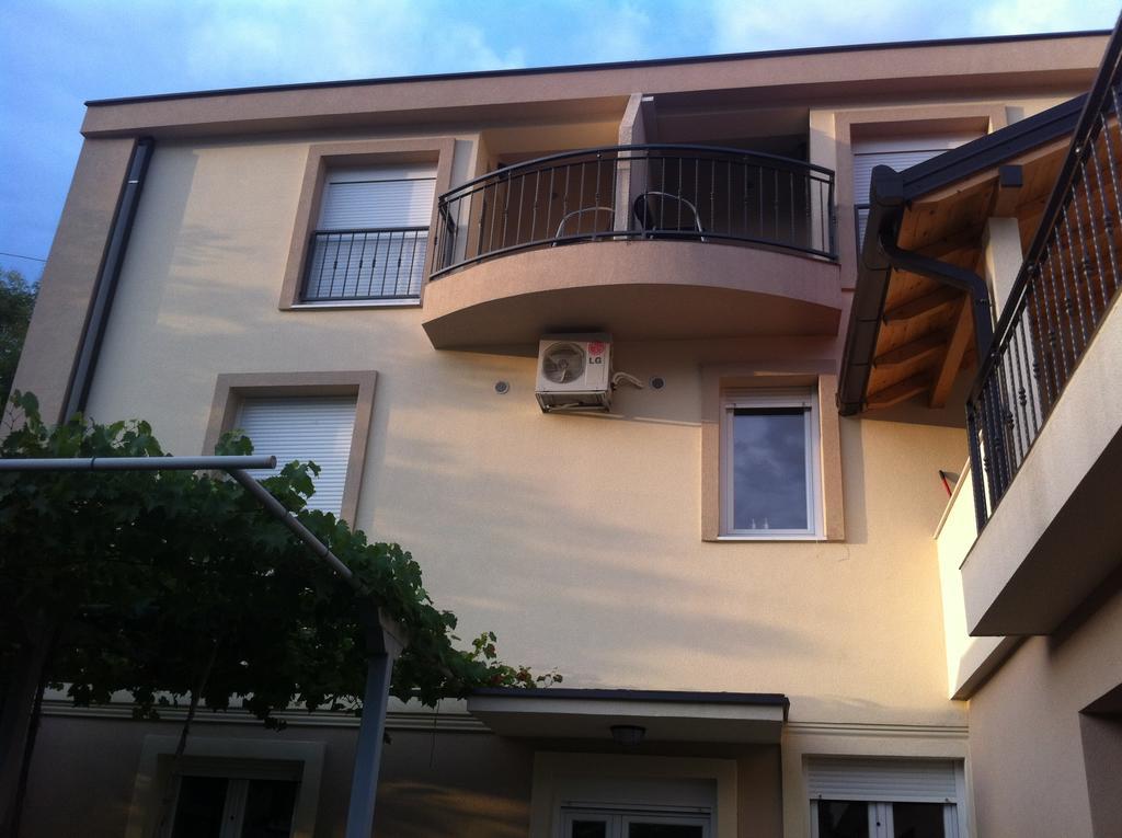 Guesthouse Liska Mostar Eksteriør billede