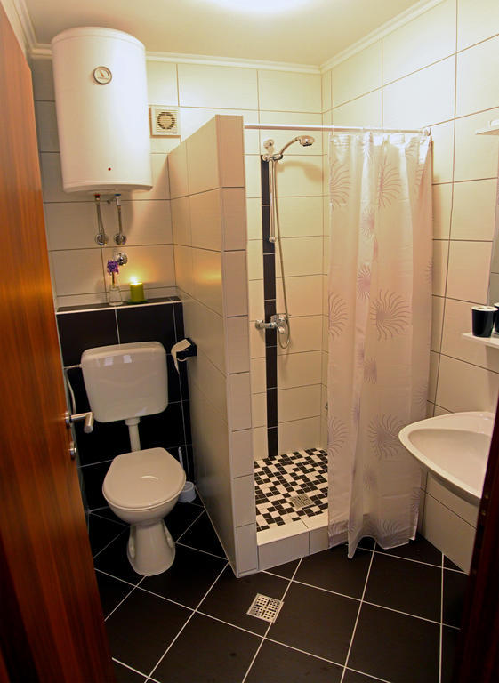 Guesthouse Liska Mostar Værelse billede